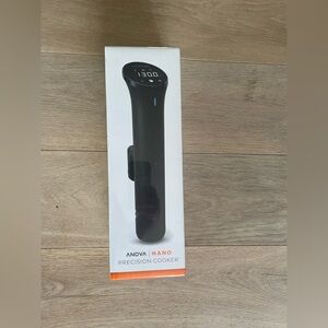 Anova Culinary Nano Sous Vide Bluetooth Precision Cooker Brand New unopened box